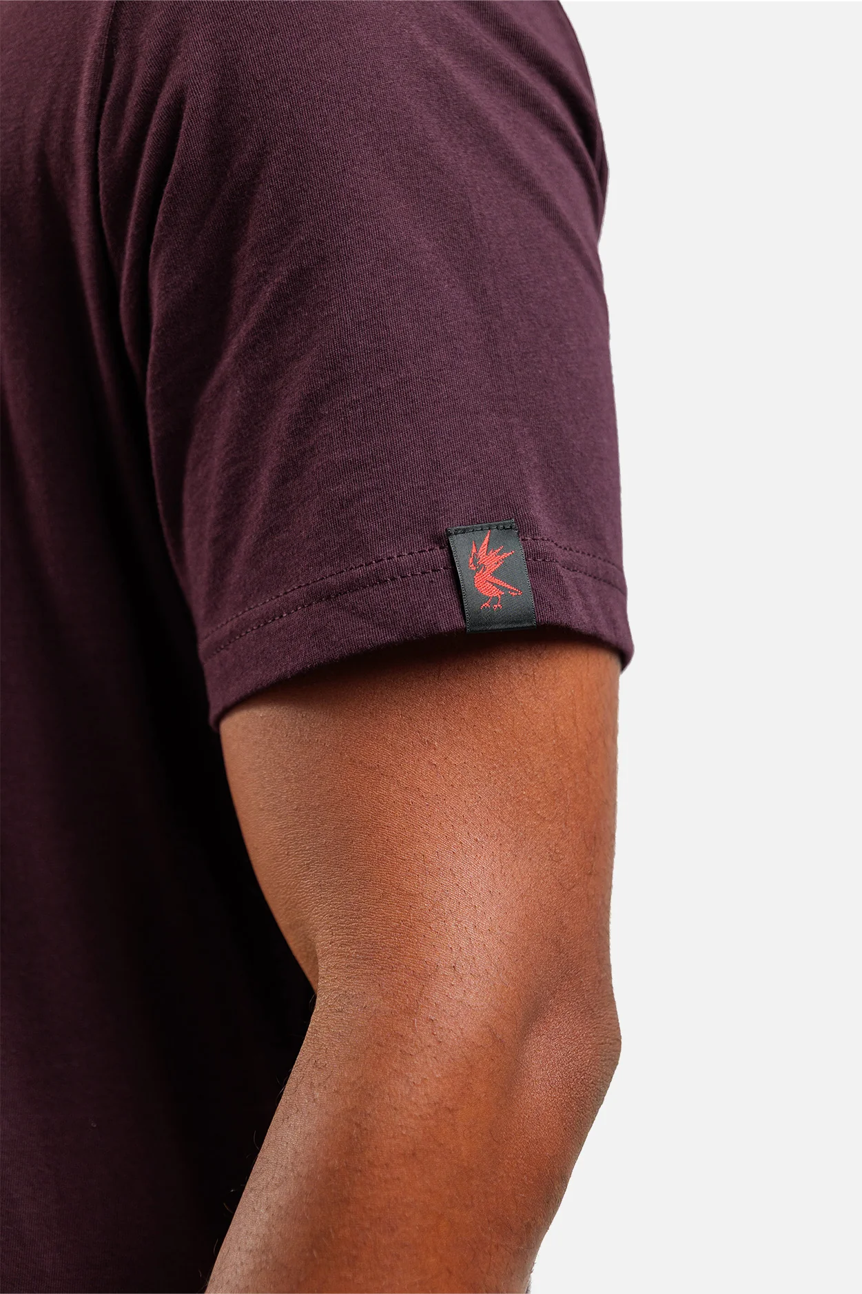 CYBERPUNK: EDGERUNNERS 2 LOGO TEE - Image 11