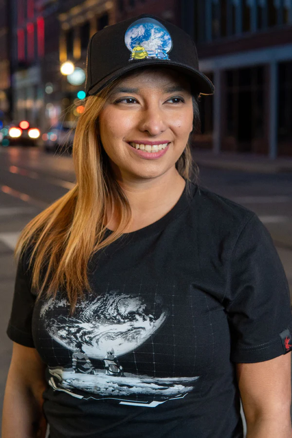 CYBERPUNK EDGERUNNERS MOON DATE TEE - Image 3