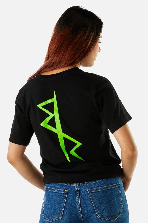 CYBERPUNK EDGERUNNERS MOON DATE TEE - Image 5