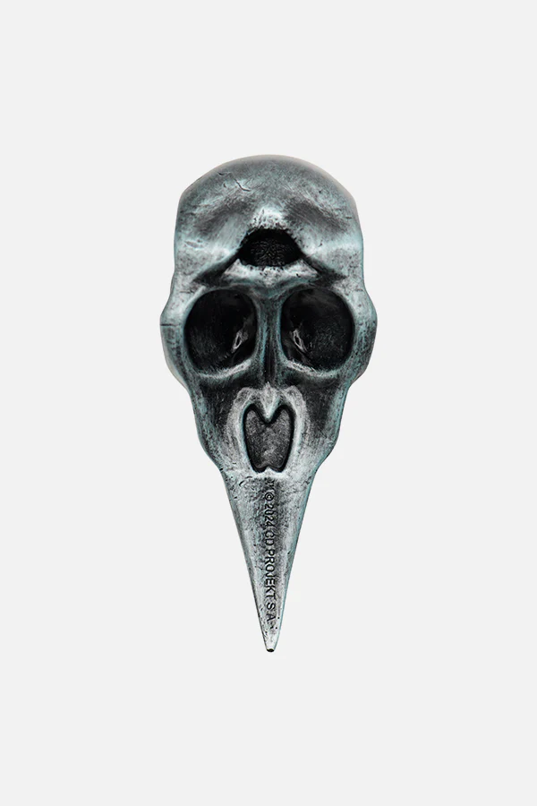 THE WITCHER YENNEFER’S CRYSTAL RAVEN SKULL - Image 4